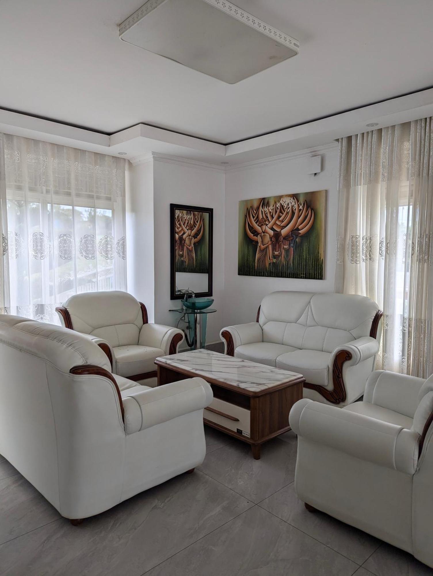 Be Inn Hotel Кигали Экстерьер фото